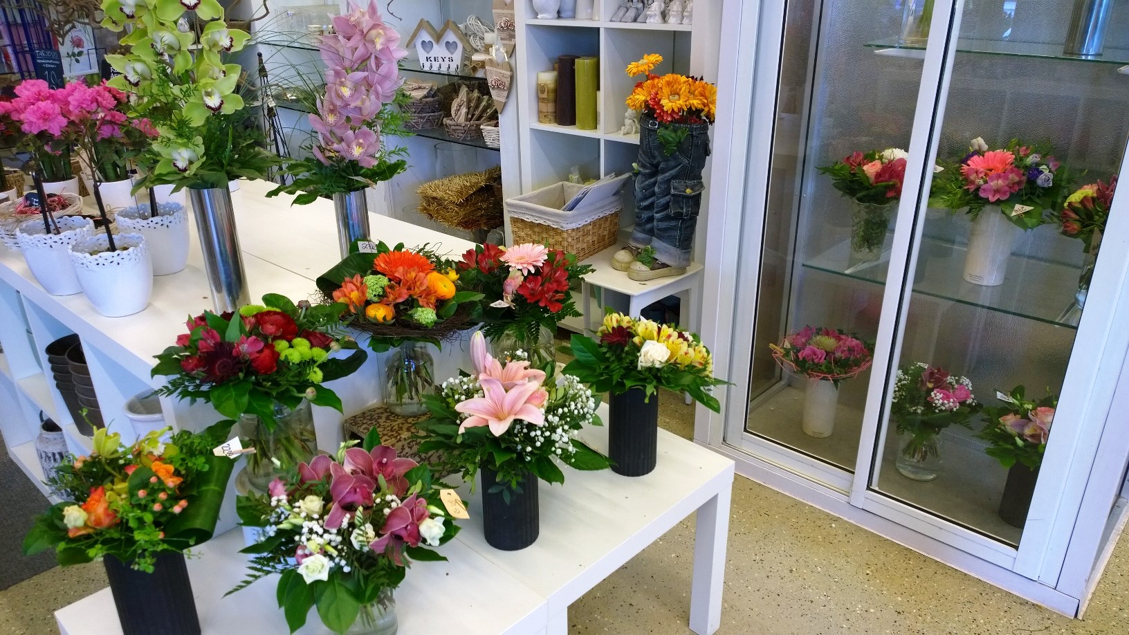 Kukkakauppa Ruusu-Aula | Kauppa | GIFTHERE®